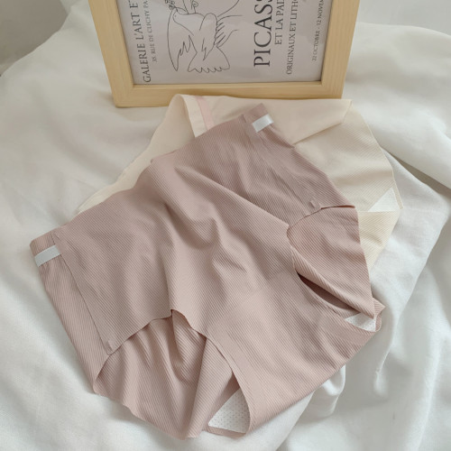 桃醬少女丨不夾臀+不下滑+真無痕 冰絲透氣3D蜜桃臀蠶絲襠內褲女 桃醬少女丨不夾臀+不下滑+真無痕 冰絲透氣3D蜜桃臀蠶絲襠內褲女