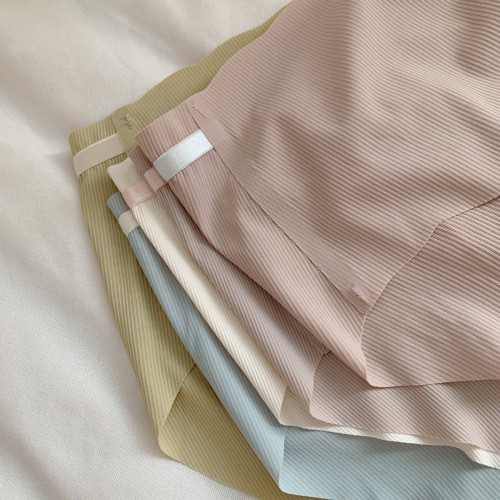 桃醬少女丨不夾臀+不下滑+真無痕 冰絲透氣3D蜜桃臀蠶絲襠內褲女 桃醬少女丨不夾臀+不下滑+真無痕 冰絲透氣3D蜜桃臀蠶絲襠內褲女