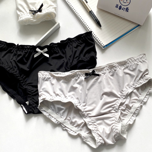 2/3條 牛奶冰絲細膩清新少女生夏日無痕輕薄透氣內褲低腰速乾底褲 2/3條 牛奶冰絲細膩清新少女生夏日無痕輕薄透氣內褲低腰速乾底褲