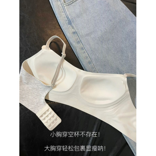 無痕!軟支撐舒適內衣女小胸聚攏防下垂胸罩無鋼圈果凍條文胸船襪 無痕!軟支撐舒適內衣女小胸聚攏防下垂胸罩無鋼圈果凍條文胸船襪
