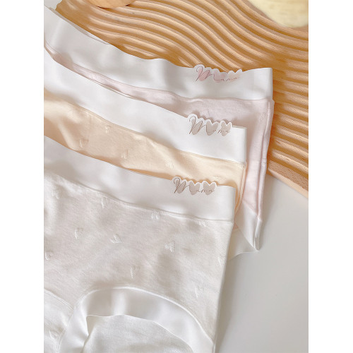 裸感舒適~內褲女棉質抗菌襠中腰無痕純欲輕薄透氣少女士三角褲頭 裸感舒適~內褲女棉質抗菌襠中腰無痕純欲輕薄透氣少女士三角褲頭