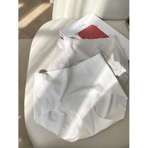 健身瑜珈無痕內褲女士冰絲三角褲防尲尬乳膠墊2025新款夏季薄款 健身瑜珈無痕內褲女士冰絲三角褲防尲尬乳膠墊2025新款夏季薄款