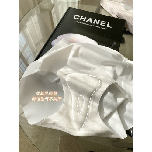 健身瑜珈無痕內褲女士冰絲三角褲防尲尬乳膠墊2025新款夏季薄款 健身瑜珈無痕內褲女士冰絲三角褲防尲尬乳膠墊2025新款夏季薄款