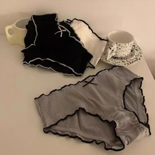 日本MUIl女士純棉全棉抑菌襠女生純欲性感新款中低腰少女黑色內褲 日本MUIl女士純棉全棉抑菌襠女生純欲性感新款中低腰少女黑色內褲