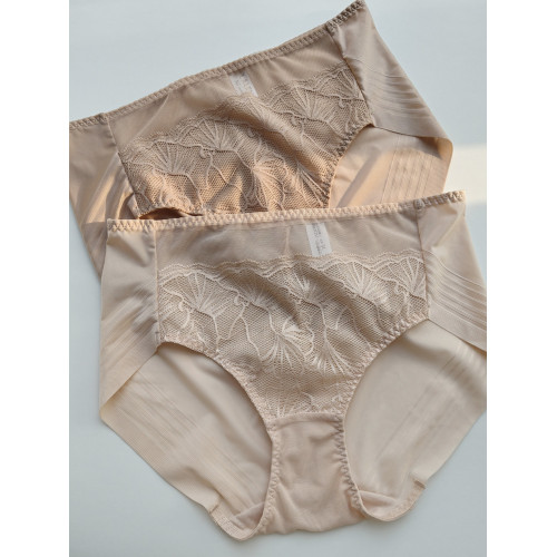 出口韓國原單女士內褲中腰性感無痕包臀純色柔軟蕾絲三角褲頭