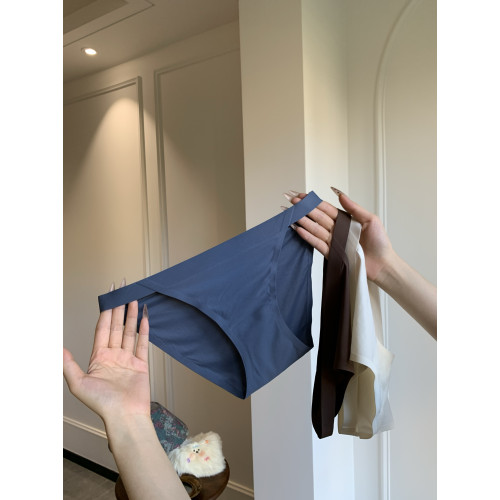 pink sweet冰絲無痕少女內褲輕薄裸感透氣運動細帶三角褲純棉襠 pink sweet冰絲無痕少女內褲輕薄裸感透氣運動細帶三角褲純棉襠