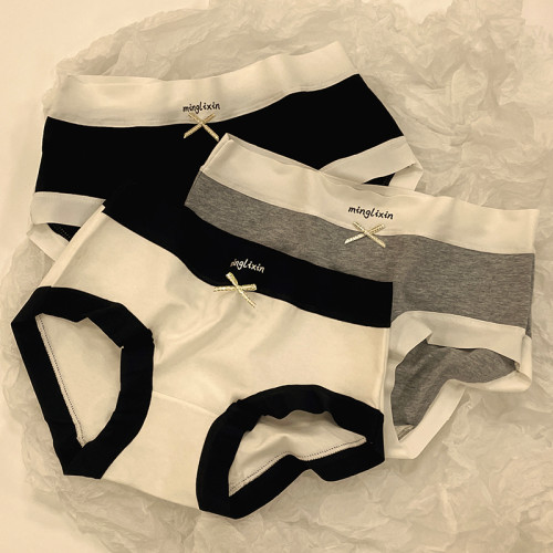 內褲女純棉抗菌襠中腰少女無痕女生透氣日系學生黑白色三角短褲頭 內褲女純棉抗菌襠中腰少女無痕女生透氣日系學生黑白色三角短褲頭