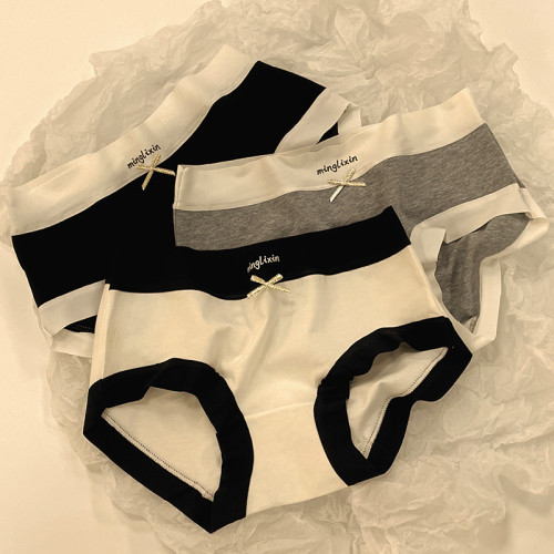 內褲女純棉抗菌襠中腰少女無痕女生透氣日系學生黑白色三角短褲頭 內褲女純棉抗菌襠中腰少女無痕女生透氣日系學生黑白色三角短褲頭