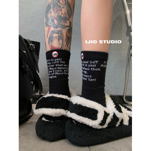 IJIO 原創設計個性籃球功能襪毛巾底緩沖減震棉襪包裹運動襪男女 IJIO 原創設計個性籃球功能襪毛巾底緩沖減震棉襪包裹運動襪男女