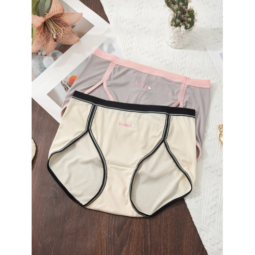 大碼內褲女胖mm200斤純棉中腰2025新款高開叉包臀無痕透氣三角褲 大碼內褲女胖mm200斤純棉中腰2025新款高開叉包臀無痕透氣三角褲