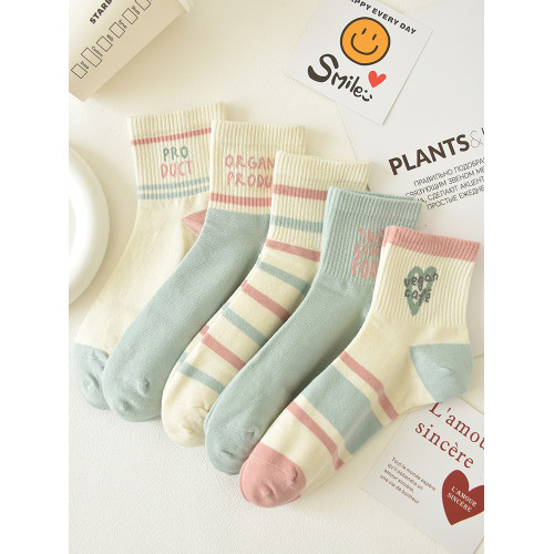 襪子女春秋中筒襪純棉透氣卡通短襪可愛韓版學院風長襪秋冬女運動 襪子女春秋中筒襪純棉透氣卡通短襪可愛韓版學院風長襪秋冬女運動