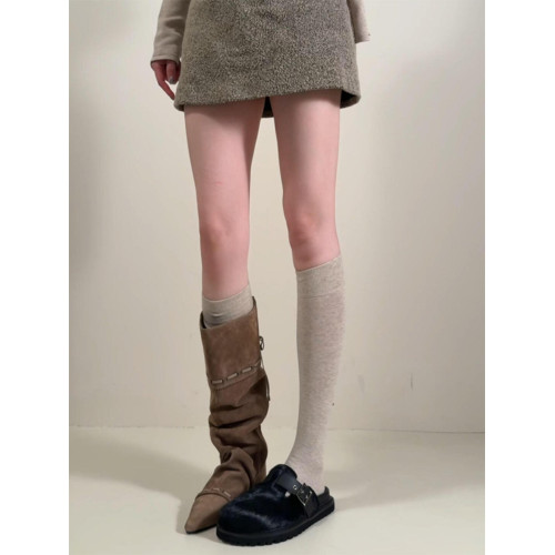 誰懂小腿襪的含金量啊!!燕麥色真的很老錢風~針織感超舒服好穿~ 誰懂小腿襪的含金量啊!!燕麥色真的很老錢風~針織感超舒服好穿~