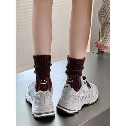 襪子春秋季新款後更笑臉堆堆襪粗線長襪網紅款韓版女襪子中筒運動 襪子春秋季新款後更笑臉堆堆襪粗線長襪網紅款韓版女襪子中筒運動