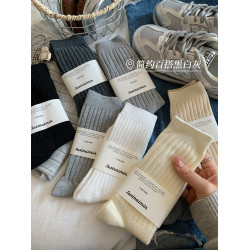 白色襪子女中筒襪春秋季款棉襪ins潮運動純色顯瘦秋天長襪堆堆襪