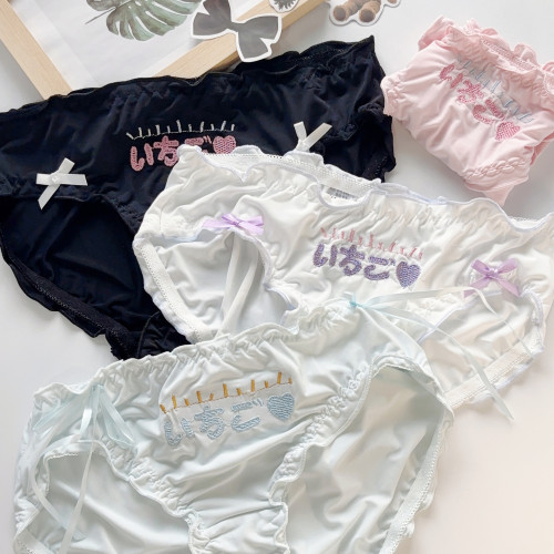 日系字母刺綉中腰夏季少女內褲柔軟絲滑舒適三角褲雙蝴蝶結 日系字母刺綉中腰夏季少女內褲柔軟絲滑舒適三角褲雙蝴蝶結