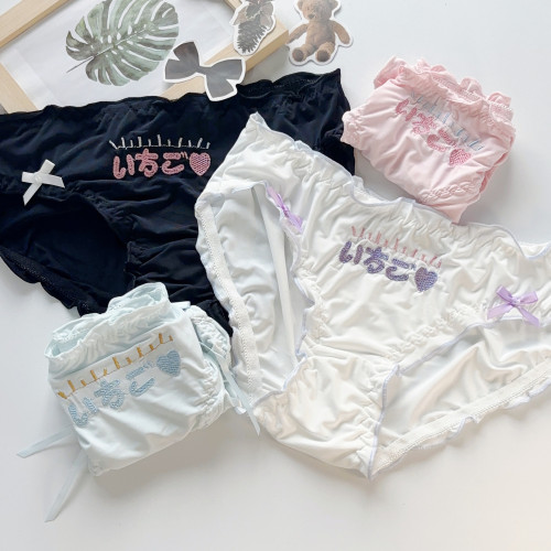 日系字母刺綉中腰夏季少女內褲柔軟絲滑舒適三角褲雙蝴蝶結 日系字母刺綉中腰夏季少女內褲柔軟絲滑舒適三角褲雙蝴蝶結