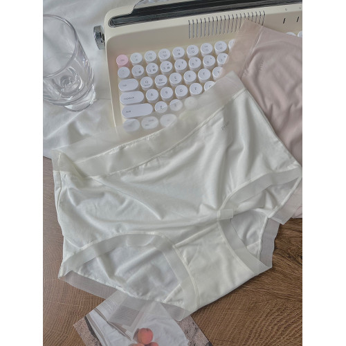 奶糖空氣褲~炸裂無感褲頭!中高腰三角褲輕薄無痕女內褲莫代爾80支