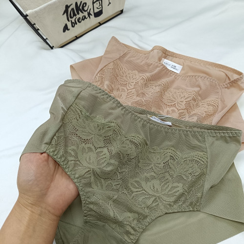 出口韓國原單女內褲有大碼速乾薄料中腰包臀絲滑無痕蕾絲 出口韓國原單女內褲有大碼速乾薄料中腰包臀絲滑無痕蕾絲