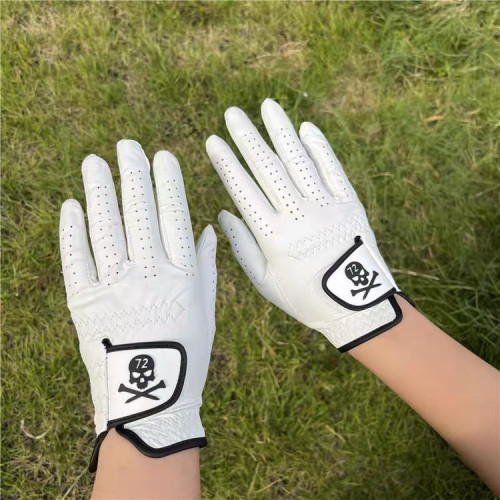 韓國原單 骷髏頭高爾夫球手套 小羊皮雙手女士 舒服耐磨防滑透氣 韓國原單 骷髏頭高爾夫球手套 小羊皮雙手女士 舒服耐磨防滑透氣