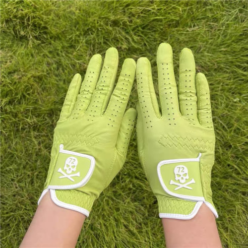 韓國原單 骷髏頭高爾夫球手套 小羊皮雙手女士 舒服耐磨防滑透氣 韓國原單 骷髏頭高爾夫球手套 小羊皮雙手女士 舒服耐磨防滑透氣