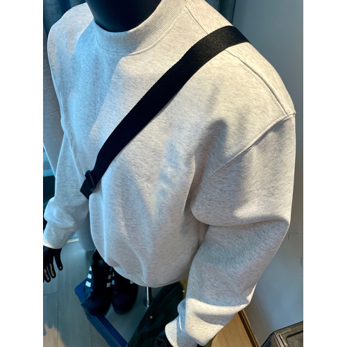 花灰色美式重磅圓領衛衣男款秋冬無帽加絨長袖t恤加厚內搭打底衫 花灰色美式重磅圓領衛衣男款秋冬無帽加絨長袖t恤加厚內搭打底衫