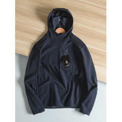 平替款輕量化蓬松保暖胸前壓膠口袋戶外搖粒絨抓絨衣男士連帽衛衣