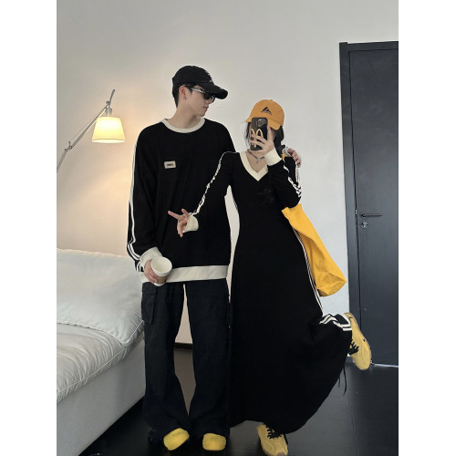 美式潮牌衛衣男款v領寬松休閒韓系慵懶風顯瘦長裙情侶裝一裙一衣 美式潮牌衛衣男款v領寬松休閒韓系慵懶風顯瘦長裙情侶裝一裙一衣