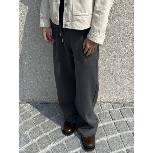 畫家made 直筒寬松舒適膝蓋不鼓包隨意慵懶衛褲男褲百搭 畫家made 直筒寬松舒適膝蓋不鼓包隨意慵懶衛褲男褲百搭