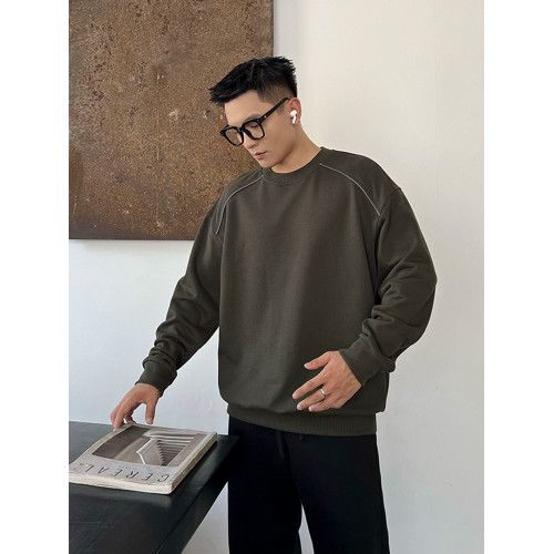 二十二號穿搭【比弗利山莊】100%純棉龍骨定位直角肩長袖男士衛衣 二十二號穿搭【比弗利山莊】100%純棉龍骨定位直角肩長袖男士衛衣