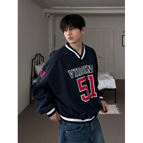 男士V領衛衣秋季套頭字母印花運動寬松外套美式潮牌重磅百搭上衣 男士V領衛衣秋季套頭字母印花運動寬松外套美式潮牌重磅百搭上衣