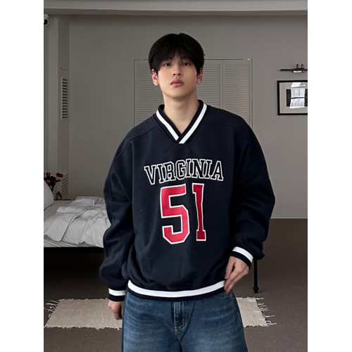 男士V領衛衣秋季套頭字母印花運動寬松外套美式潮牌重磅百搭上衣 男士V領衛衣秋季套頭字母印花運動寬松外套美式潮牌重磅百搭上衣