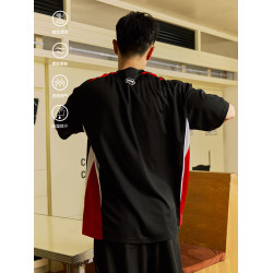 LUSHISI「速乾吸溼」時間可貴主題拼色字母印花短袖運動風涼感t恤