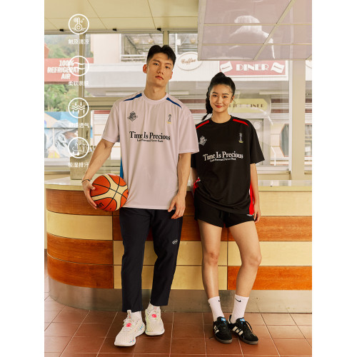 LUSHISI「速乾吸溼」時間可貴主題拼色字母印花短袖運動風涼感t恤