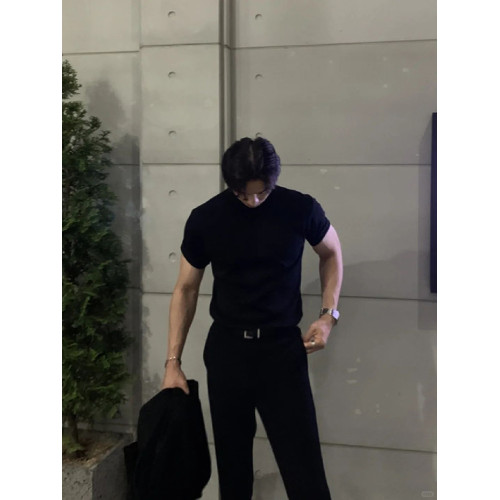 英倫雅痞男裝夏季收袖口t恤小領口修身短袖顯肌肉西裝內搭5分半袖