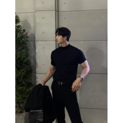 英倫雅痞男裝夏季收袖口t恤小領口修身短袖顯肌肉西裝內搭5分半袖