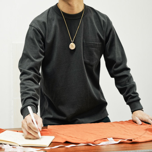 300g 美式復古重磅厚實純棉圓領長袖口袋T恤OVERSIZE落肩寬松男款 300g 美式復古重磅厚實純棉圓領長袖口袋T恤OVERSIZE落肩寬松男款