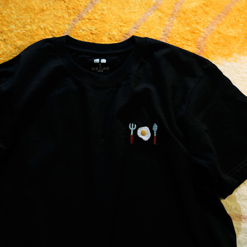 Upch 人生就像煎荷包蛋，煎完一面還有一面 休閒刺綉t恤寬松情侶