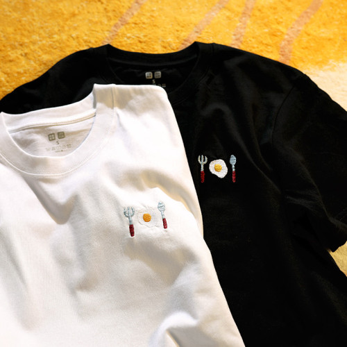 Upch 人生就像煎荷包蛋，煎完一面還有一面 休閒刺綉t恤寬松情侶