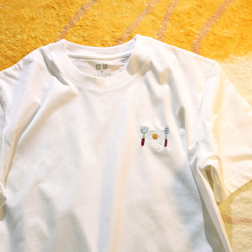 Upch 人生就像煎荷包蛋，煎完一面還有一面 休閒刺綉t恤寬松情侶