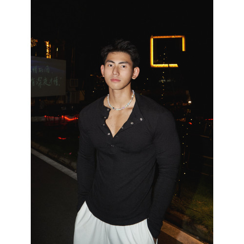 PAPASLILMONSTER早秋禁欲男友風T恤男 簡約修身純色針織長袖衫女