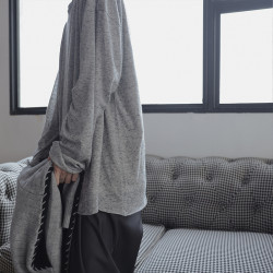 衣疫 麻灰色輕薄“紙片人兒”毛邊打底衫長袖T恤