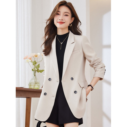 大碼高級感休閒西裝外套女士早秋爆款巨好看的洋氣時尚小西服上衣 大碼高級感休閒西裝外套女士早秋爆款巨好看的洋氣時尚小西服上衣