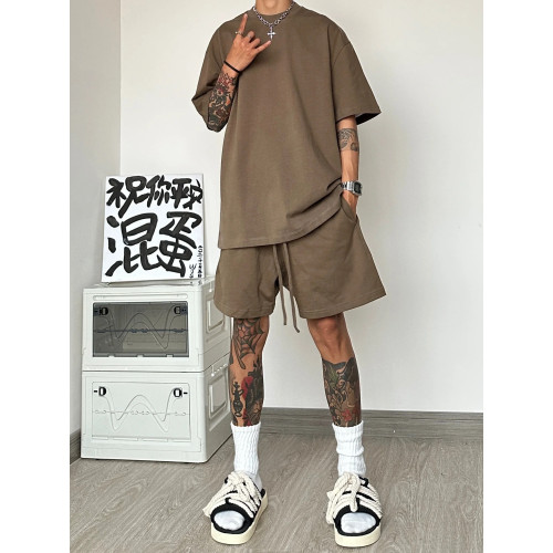 運動休閒套裝男夏季潮牌高級感男裝搭配一整套短袖T恤短褲兩件套 運動休閒套裝男夏季潮牌高級感男裝搭配一整套短袖T恤短褲兩件套