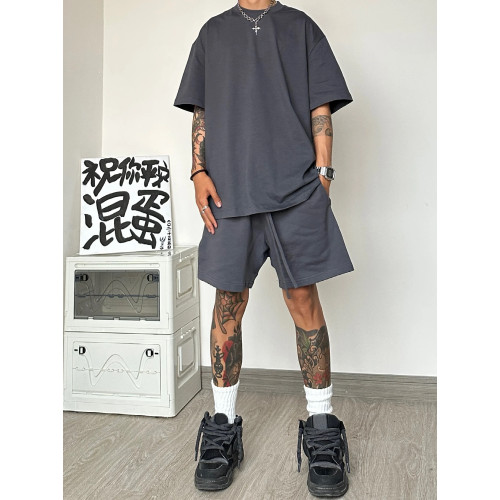 運動休閒套裝男夏季潮牌高級感男裝搭配一整套短袖T恤短褲兩件套 運動休閒套裝男夏季潮牌高級感男裝搭配一整套短袖T恤短褲兩件套