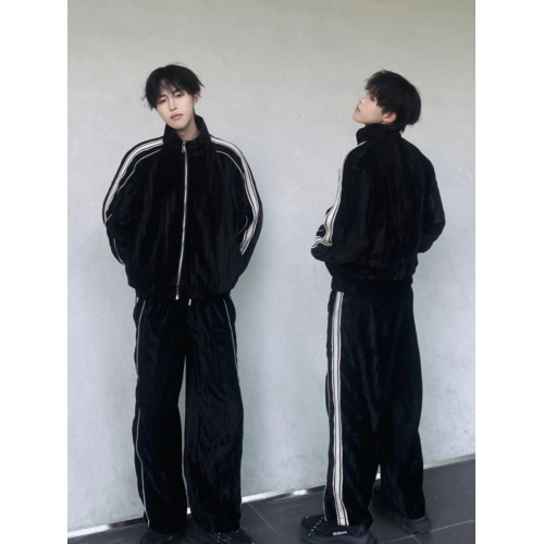 秋季美式痞帥外套兩件套男高街拼色條紋設計感休閒褲潮牌運動套裝 秋季美式痞帥外套兩件套男高街拼色條紋設計感休閒褲潮牌運動套裝