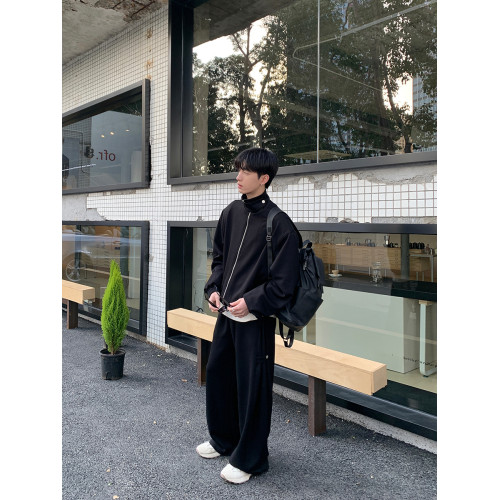 【明星同款】ONELYC1NS立領純色休閒運動套裝男外套濶腿拖地長褲 【明星同款】ONELYC1NS立領純色休閒運動套裝男外套濶腿拖地長褲