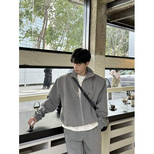 【明星同款】ONELYC1NS立領純色休閒運動套裝男外套濶腿拖地長褲 【明星同款】ONELYC1NS立領純色休閒運動套裝男外套濶腿拖地長褲