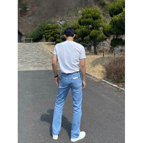 淺藍色水洗直筒牛仔褲男士春秋新款美式男生復古寬松休閒褲褲子男 淺藍色水洗直筒牛仔褲男士春秋新款美式男生復古寬松休閒褲褲子男