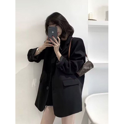 白色小西裝外套女2025春秋季新款休閒小衆韓系西服小個子chic上衣 白色小西裝外套女2025春秋季新款休閒小衆韓系西服小個子chic上衣