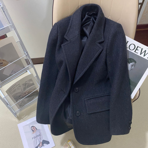 深灰色毛呢西裝外套女2025年秋冬新款今年流行復古潮流設計感西服 深灰色毛呢西裝外套女2025年秋冬新款今年流行復古潮流設計感西服